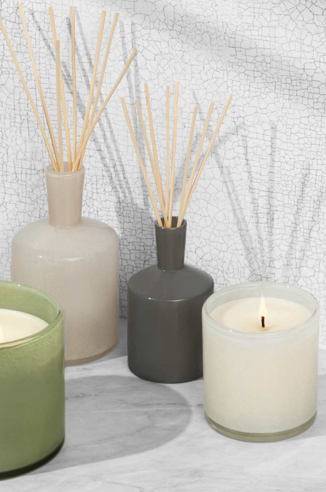 CANDLES & HOME SCENTS