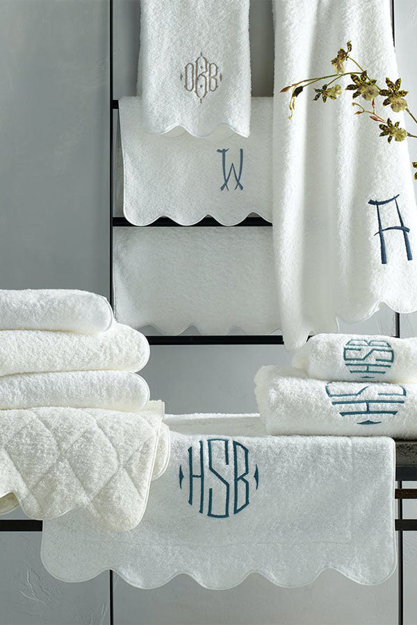 Cairo Scallop Guest Towel