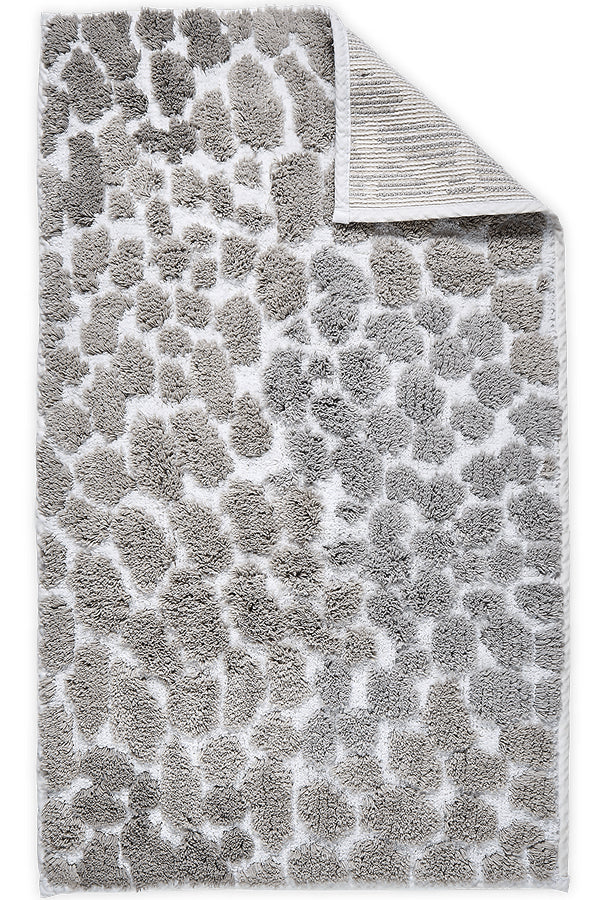 Nikita Bath Rug